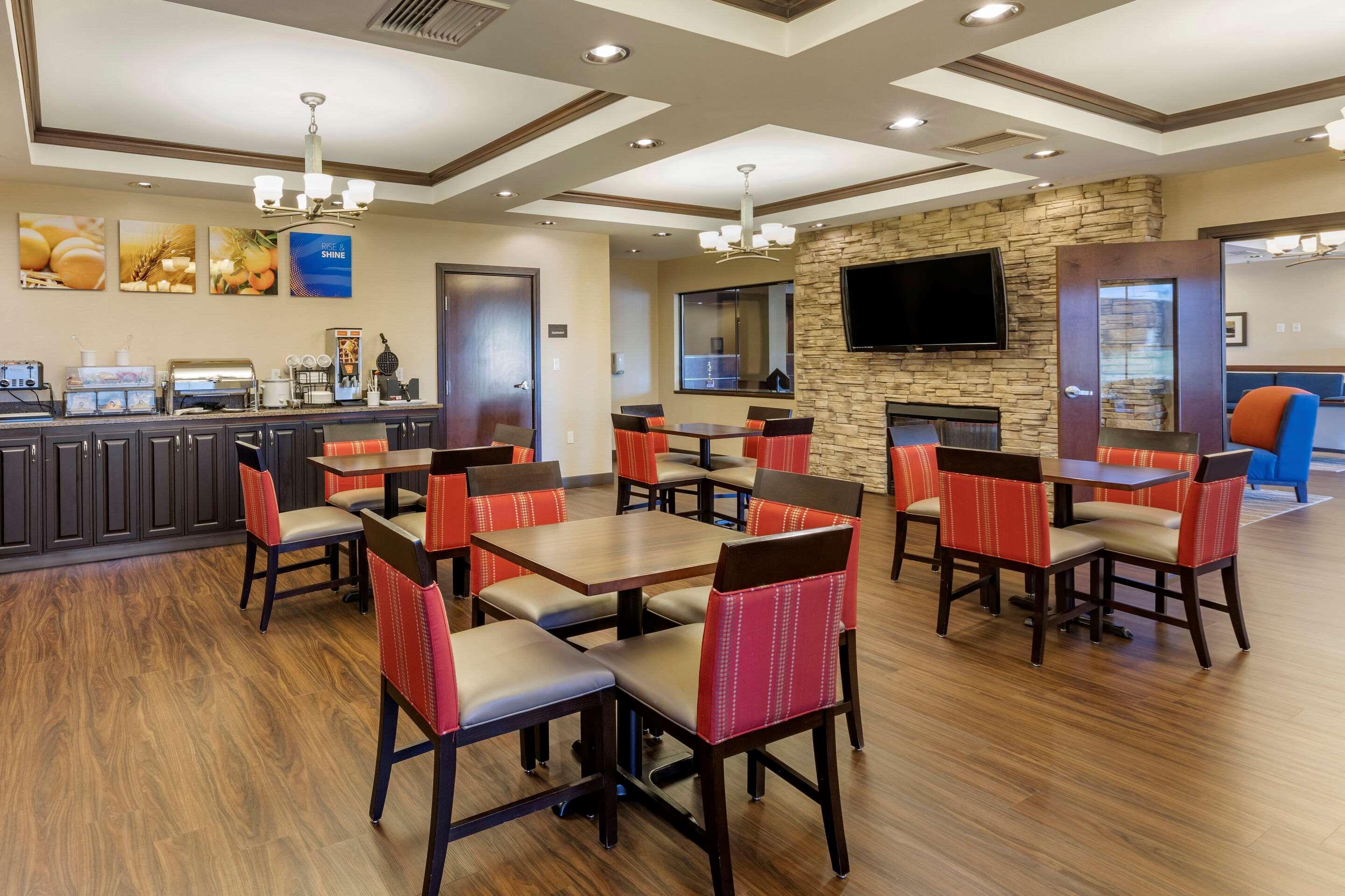 Comfort Inn & Suites Russellville I-40 Exteriér fotografie
